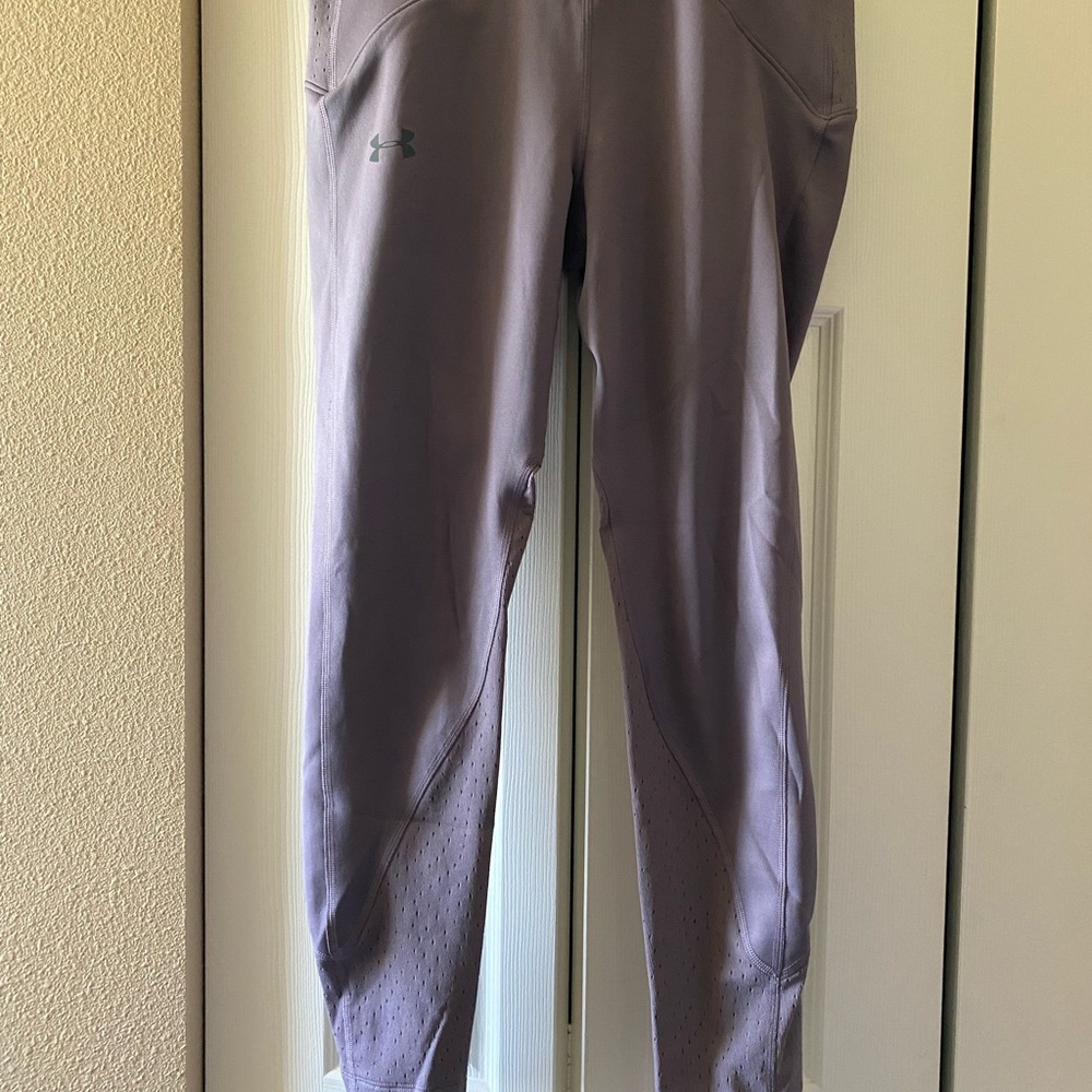 Under Armor Compression Cold Gear Running Leggings.